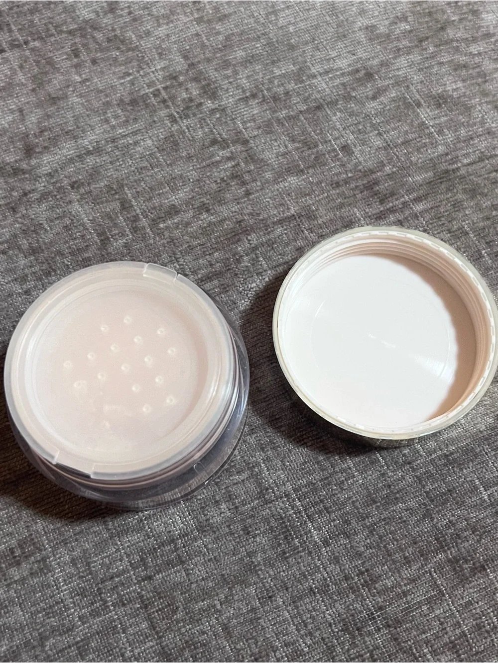 Too Faced Peach Perfect Mattifying Loose Setting Powder full size 35g